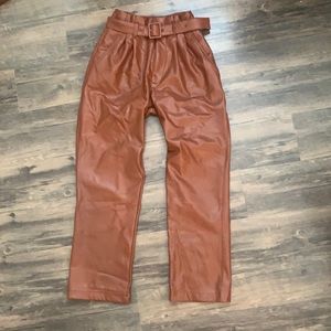 NWOT Abercrombie & Fitch vegan leather ankle pants